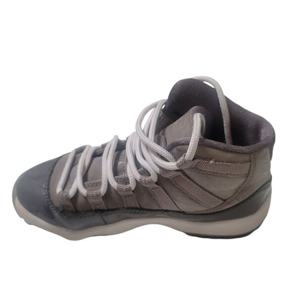 Jordan 11 Cool Gray Boys Size 12C - Picture 8 of 11